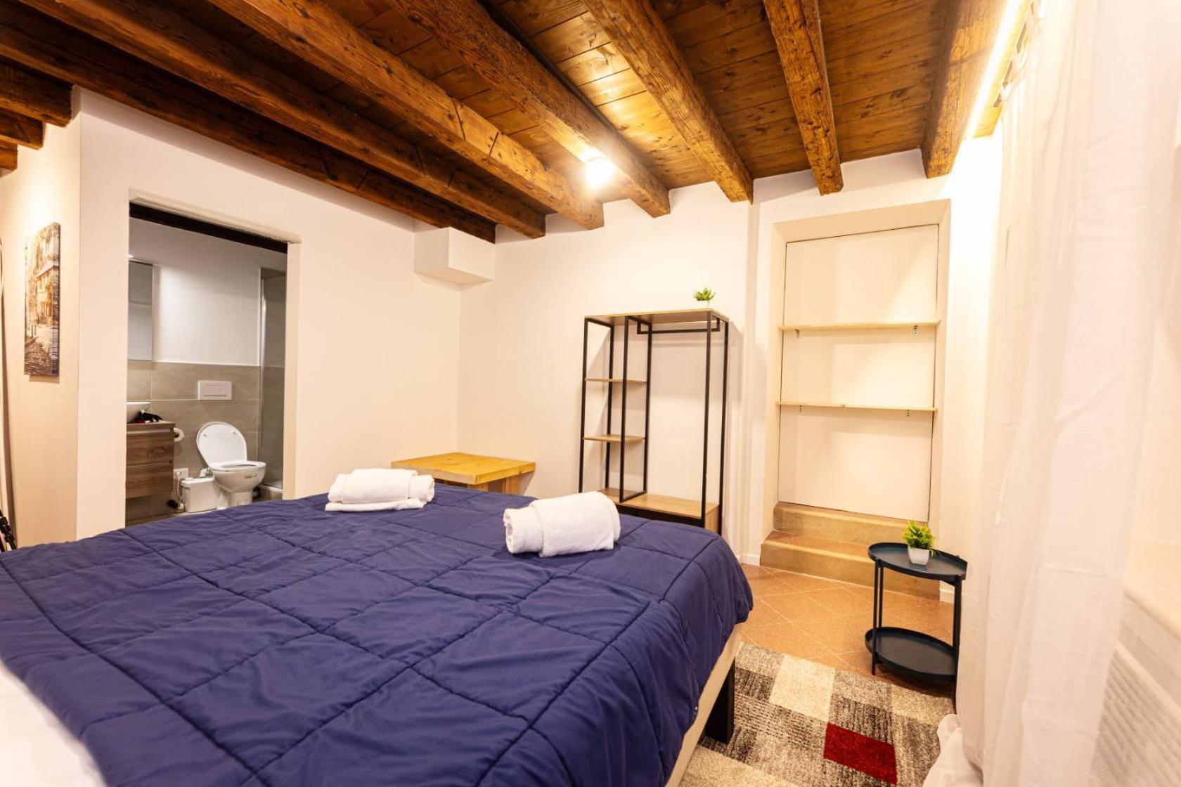 Al 18 Verona Rooms Exterior photo