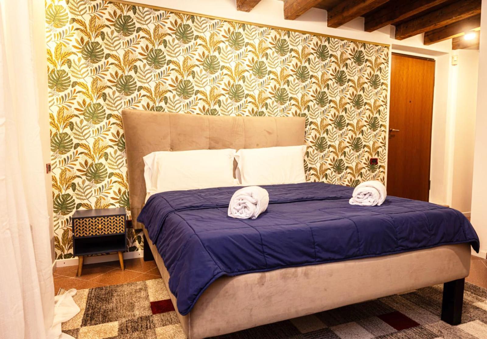 Al 18 Verona Rooms Exterior photo
